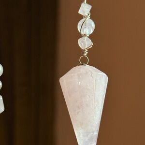 Rose Quartz and silver wire pendulum necklace